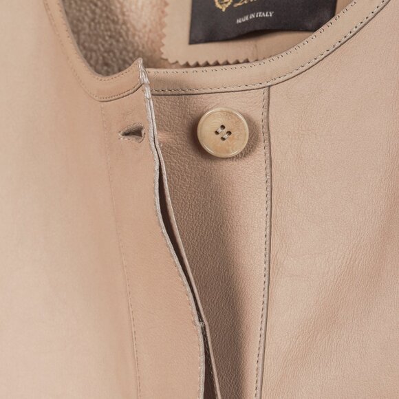 Loro Piana Ecru Lambskin Cropped Shearling Jacket - Picture 8 of 12